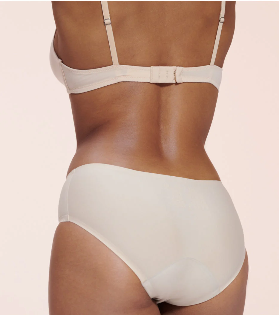 Invisible Classic - Recycled Nylon - Beige - Image 3