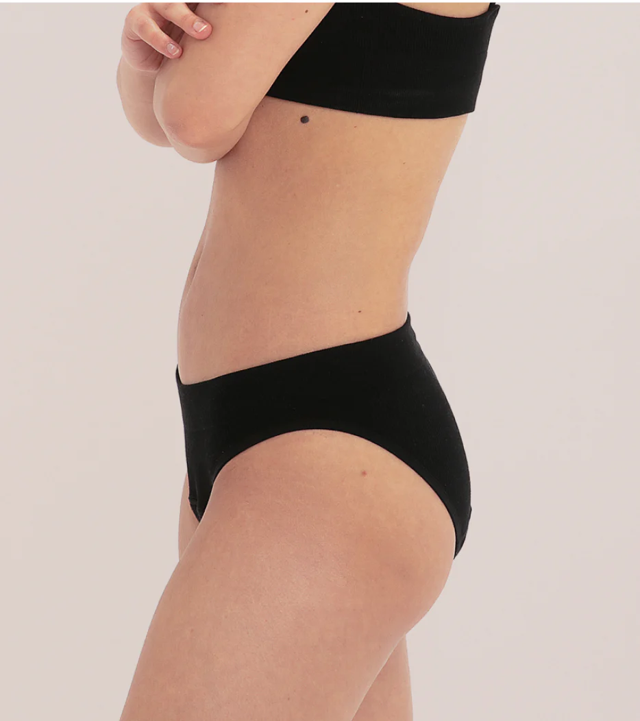 Seamless Ribbed Brief - Black - Image 3